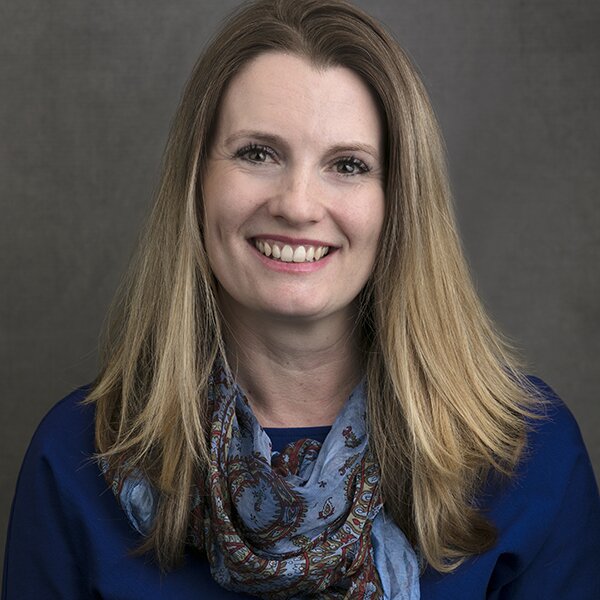 Dr Clare Russell
